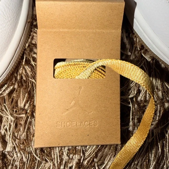 Nike White and Gold Women's Sneakers - Picture 7 of 8